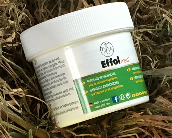 Pferdehusten vorbeugen: Effol Broncho Care Creme